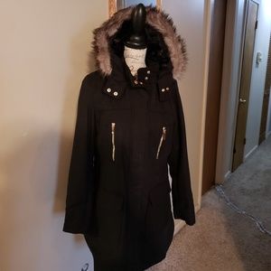 Yoki black coat